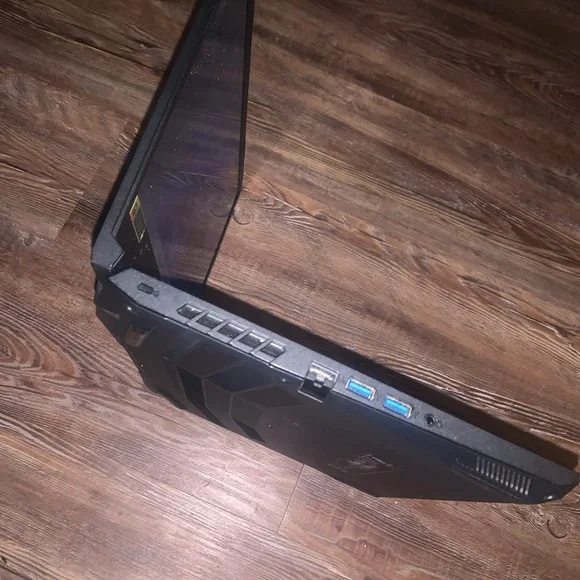 Nitro 5 Gaming Laptop - AN515-57-500S